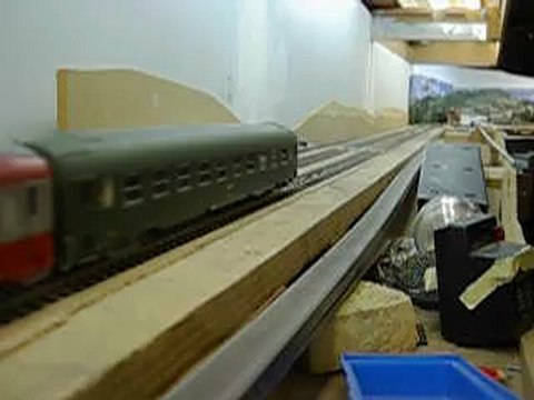 020 T Jouef + 5 voitures UIC-Y Roco