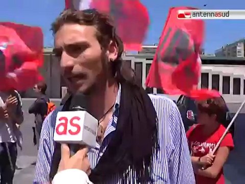 TG 26.05.12 Attentato Brindisi: anche da Bari in pullman per dire Io non ho paura