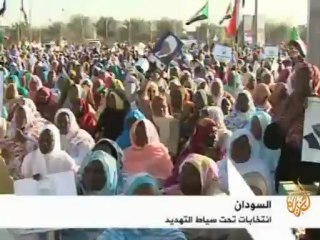الرئيس السوداني يربط استفتاء الجنوب بالانتخابات