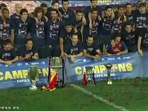 El Barça celebra la Copa del Rey con su afición