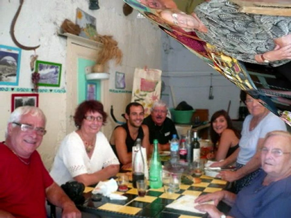 YVETTE  ses Enfants, ses Petits Enfants et Parents et Amis.