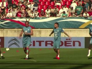 Foot: "les résultats, la première thérapie" (Laurent Blanc)