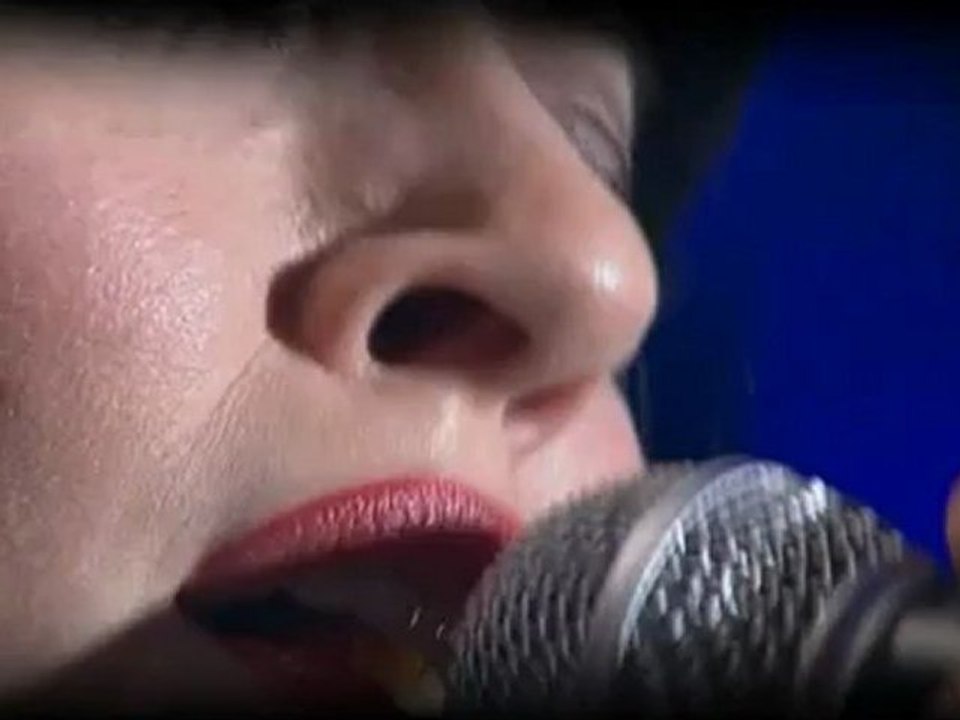 Nolwenn Leroy  - Greensleeves -  Concert du 08 -03 -2011 - Brest -