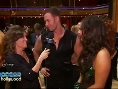 What Did William Levy (@Willylevy29) Think Of The 'Dancing' Audience Going Wild For Him?||AH