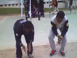 Logobi 92 - MOom'S Feat K-merNeuff (Choregraphie)