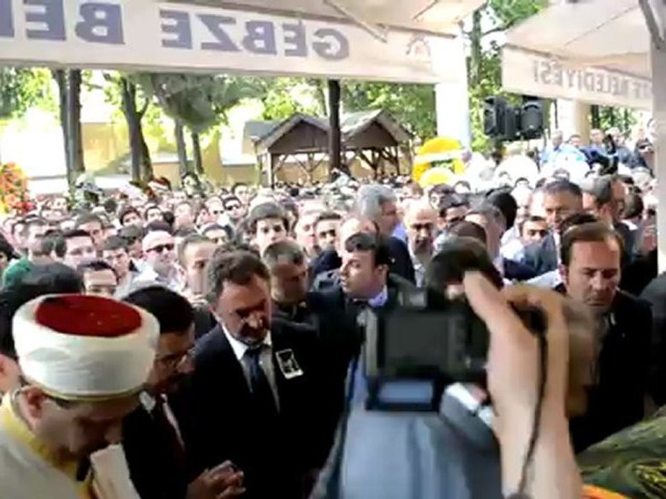BAKAN ÇAĞLAYAN'DAN GÖRKEM'E SON GÖREV
