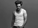 Robert Pattinson Refused Going Nude For 'Cosmopolis' - Hollywood Hot