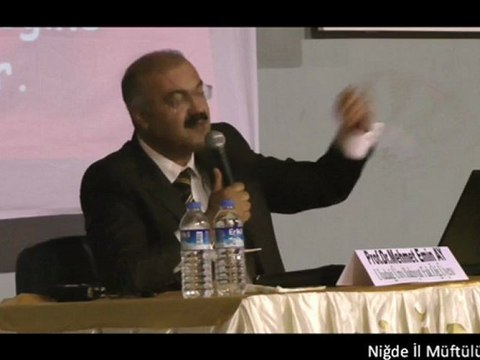 Niğde İl Müftülüğü - Mayıs Ayı Konferansı Hz.Peygamberimiz ve Aile Hayatı Konuşmacı: Prof.Dr.M.Emin AY Uludağ Ün.İlahiyat Fak.Öğr.Üyesi 3.Bölüm