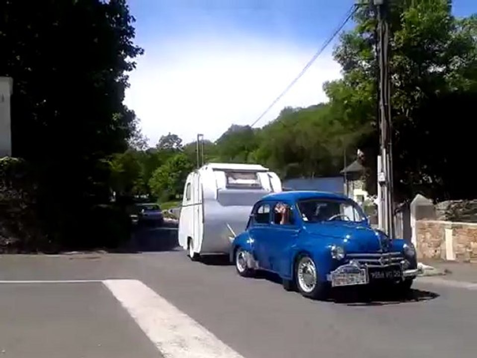 le tour de Bretagne des véhicules anciens