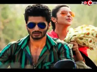 Priyanka Chopra throws a party to celebrate Parineeti's success