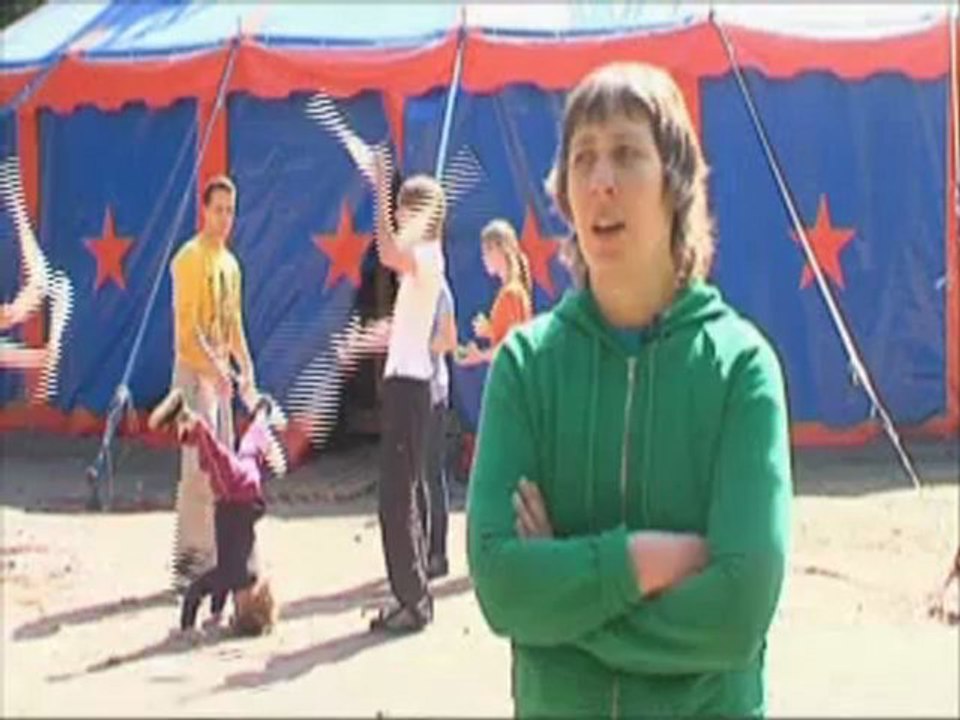 Russian street childrens' bleak life - 19 Jul 09