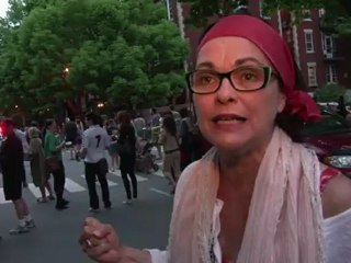 Montréal: manifestation au son des casseroles