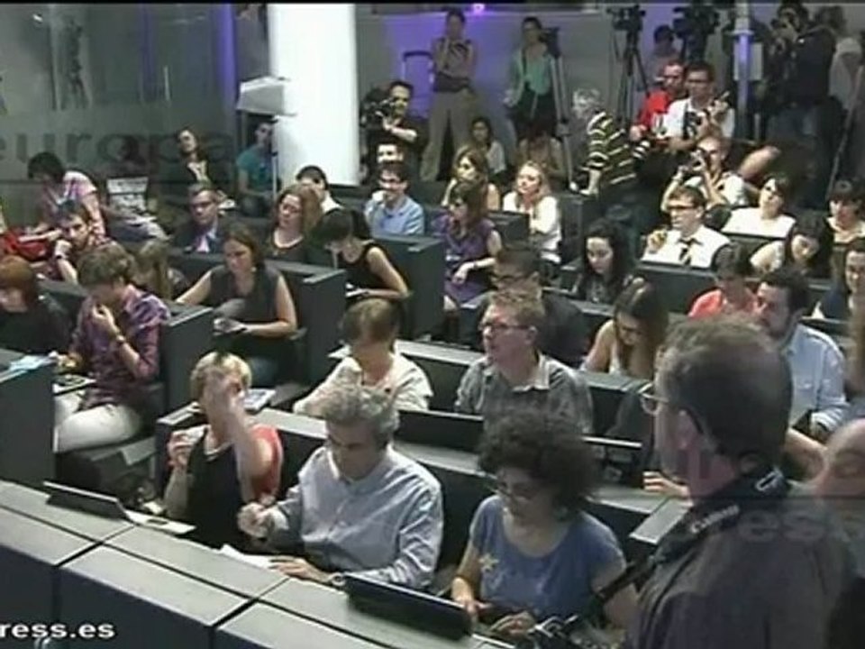 Rajoy descarta que la banca necesite el rescate