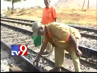 Plot to blast Warangal rail track with detonators