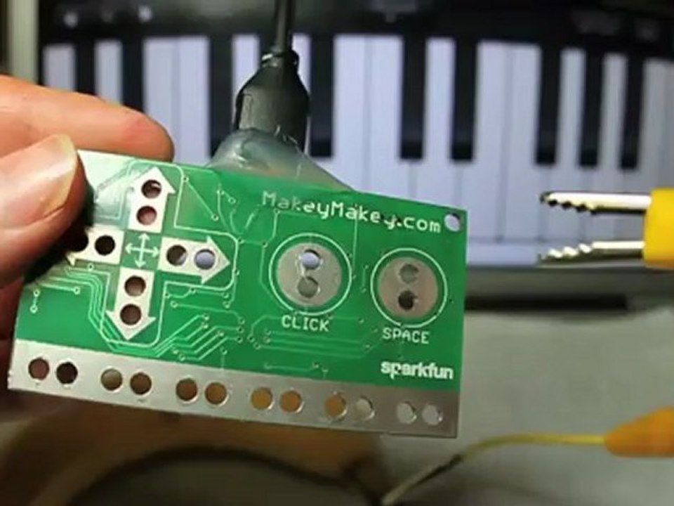 MaKey MaKey - An Invention Kit for Everyone