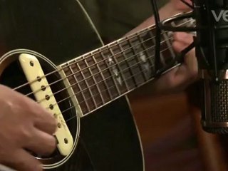 VEJA Música: Filipe Catto canta 'Ave de Prata' (Zé Ramalho)