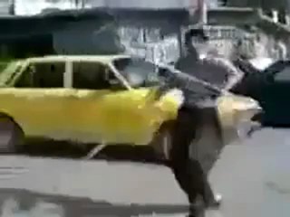 Sakat Adam Bir Anda İyileşti.