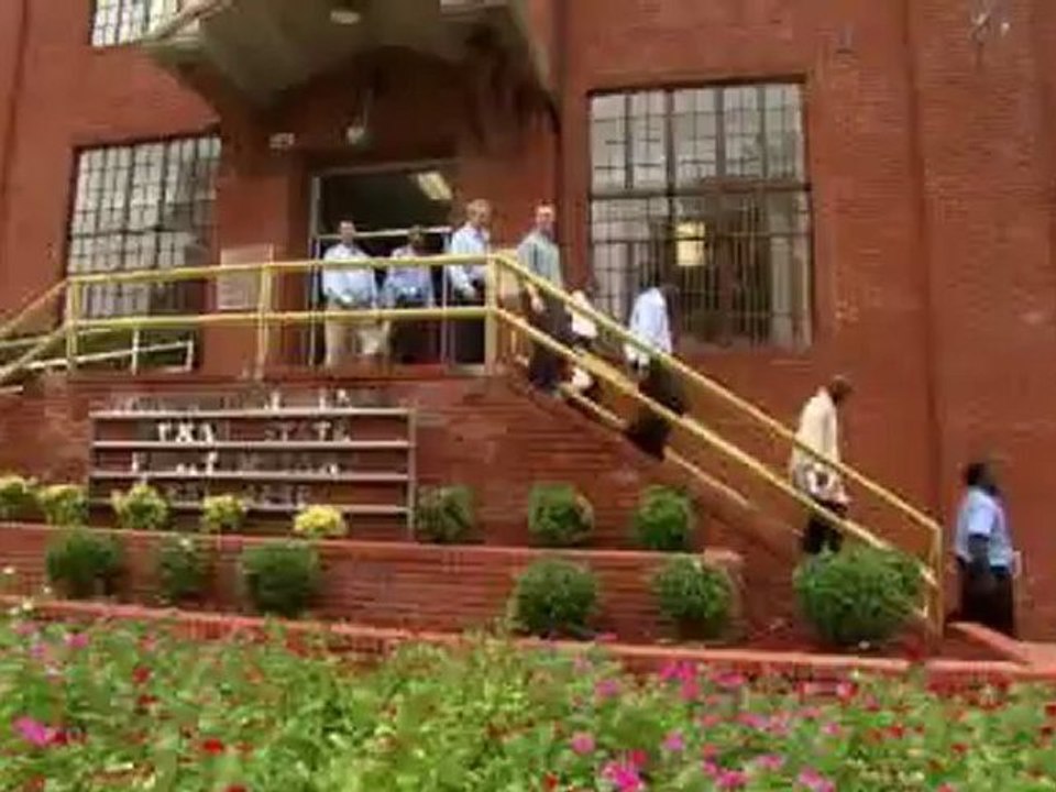 Fault Lines - Mental Illness in US Prisons - 17 Sep 09 - Pt2