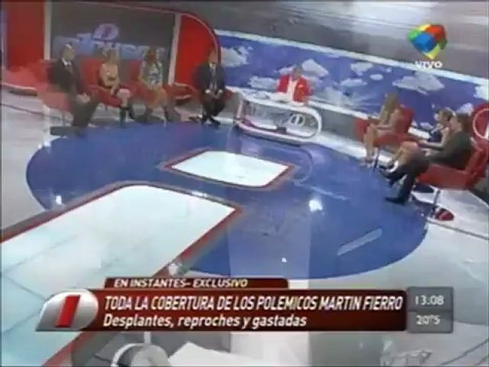 JORGE RIAL Y SU CRÍTICA A LA CONDUCCIÓN DEL MARTÍN FIERRO 2012