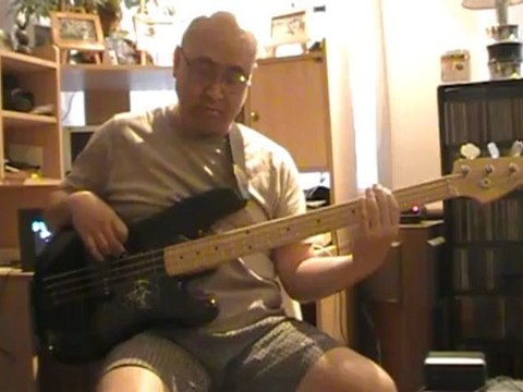 Still Hillsong basscover Bob Roha