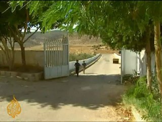 Palestinian children ride obstacle course to school - 30 Sep 09