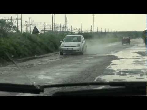 Gricignano (CE) - Le strade nel degrado (28.05.12)