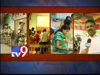 Vijayamma continues dharna in front of her house