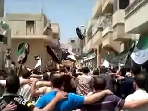 Syria فري برس حماة المحتلة حي طريق حلب القديم 28 5 2012 Hama
