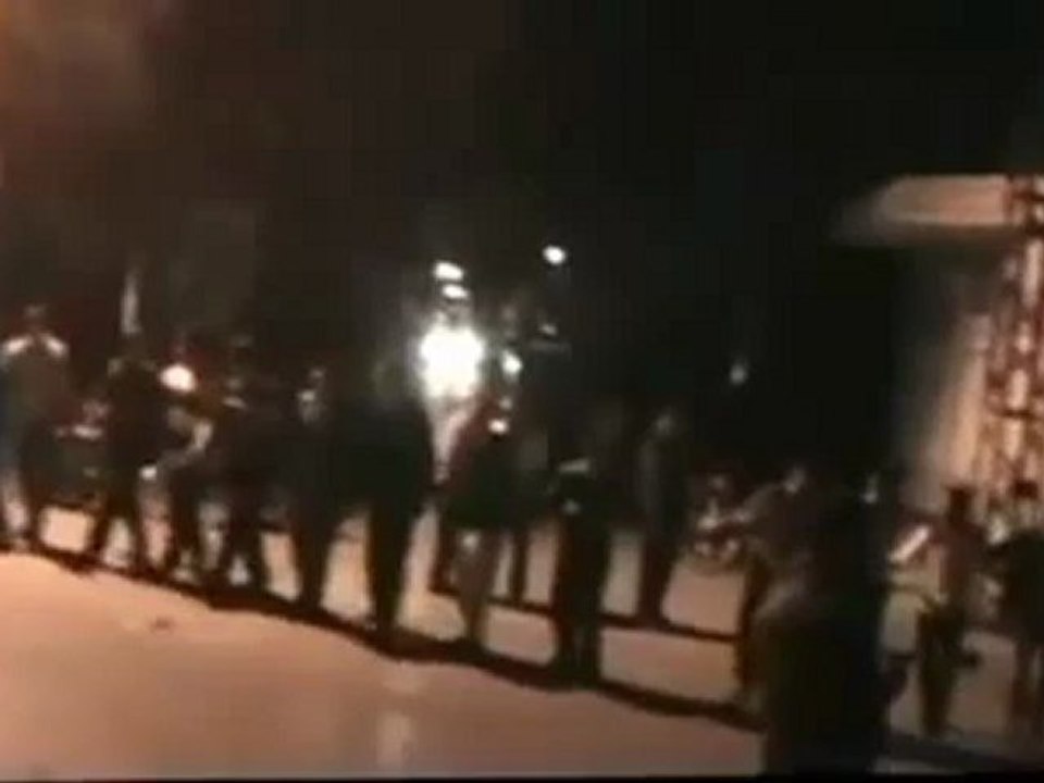 Syria فري برس درعا خربة غزالة   مظاهرة رائعة من ثوار الخربة نصرة لحماه التي تتعرض لمجزرة   فجر الاثنين 28 5 2012 ج2 Daraa