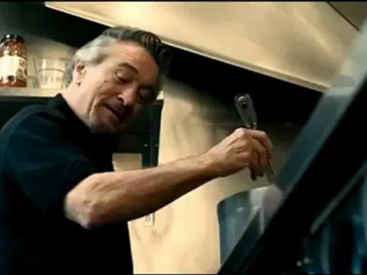 ⁣Фрилансеры (Freelancers) - трейлер 1