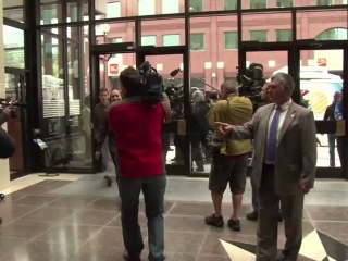 Québec: négociations pour tenter de dénouer la crise étudiante