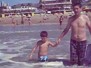 DISFRUTANDO DEL MAR. 2-2-12