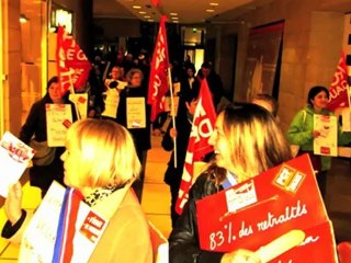 Contre la violence faite aux femmes par Nora Saint Gal