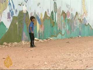 Israeli separation barrier cuts family from village - 08 Nov 09