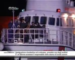 Arrestato scafista dei 60 extracomunitari sbarcati nel crotonese