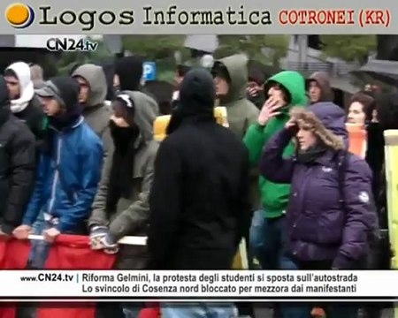 Chiuso tratto Cosenza nord-Rende per manifestazione studenti