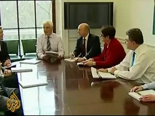 UK bankers criticise new bonus tax   - 09 Dec 09