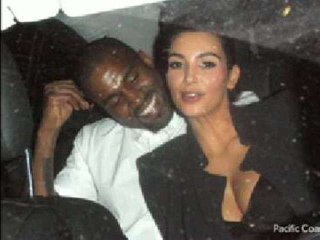 Kim Kardashian Claims Items Stolen from Her Luggage