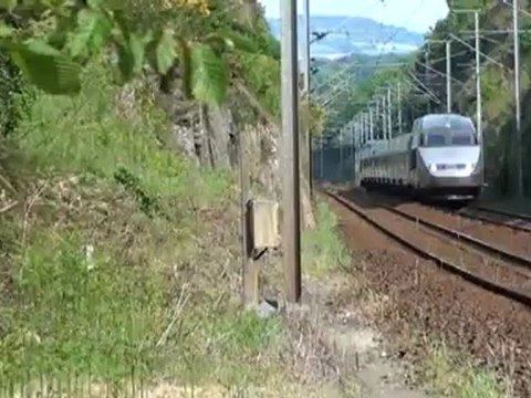 TGV Paris-Brest en virage