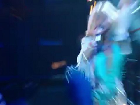 CLIPE MUSICAL EXCLUSIVO DE ROCK OF AGES: O FILME