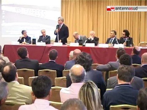 TG 29.05.12 Trenitalia annuncia nuovi treni e tariffe, ma per la Puglia sono sempre insufficienti
