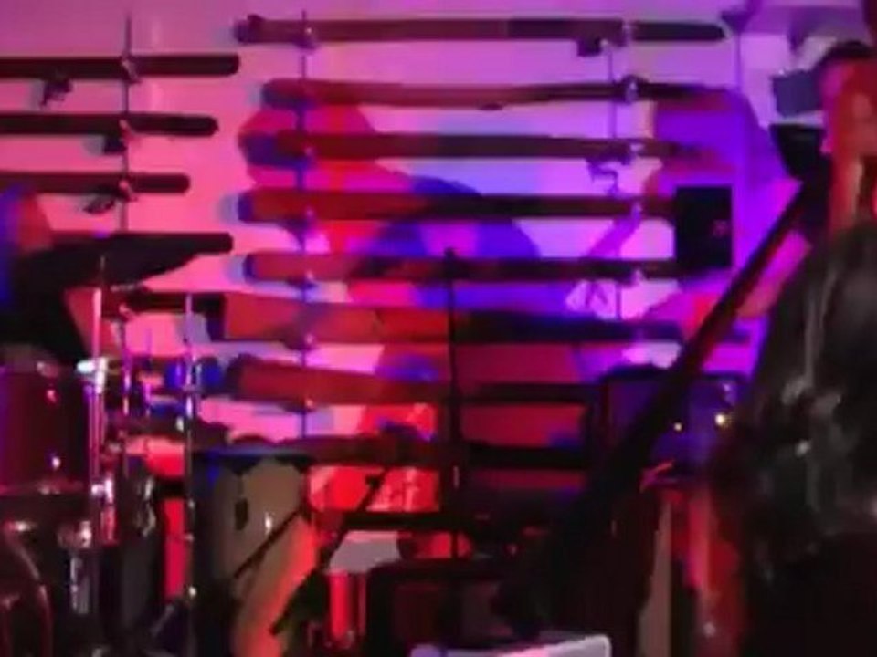 Didge Si concert live @ Didgeridoo Breath 20/1/12 video#1