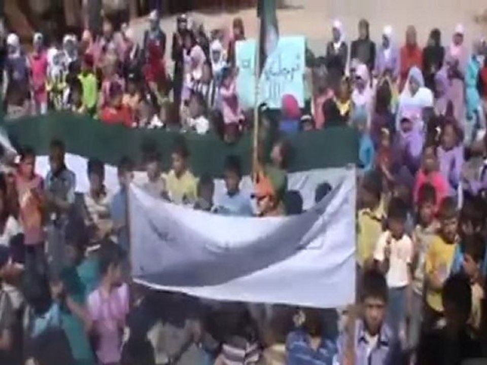 Syria فري برس إدلب جبل الزاوية قرية كفرحايا مظاهرة طلابية نصرةً للمدن الجريحة 29 5 2012 Idlib