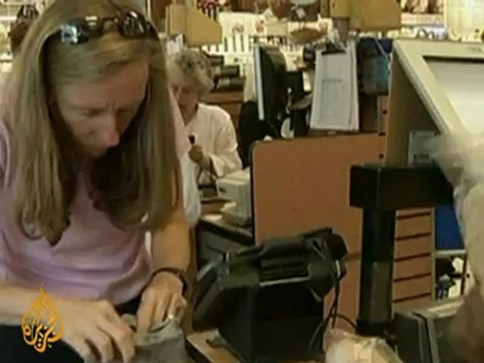 US sees some economic growth