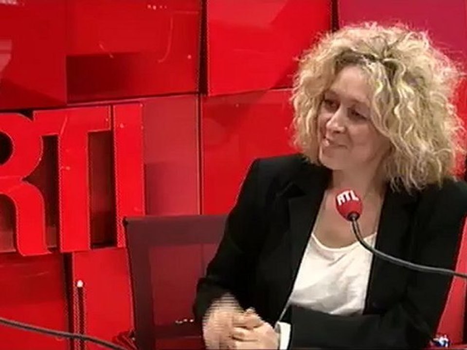 "Les Carnets d'Alba" : voilà pourquoi Rachida Dati a renoncé à Paris