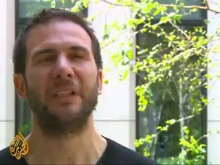 Hollande cultivates unpretentious image