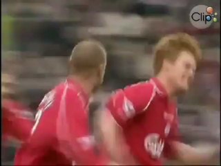 6 bàn thắng kinh điển của Liverpool khi gặp MU (5)