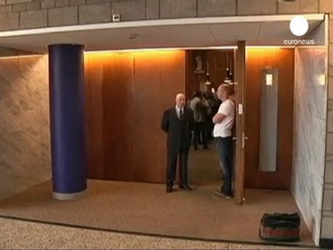 Dutch MP asks judges to ban Netherlands stumping up...