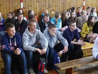 352 Piatek 18.05.2012