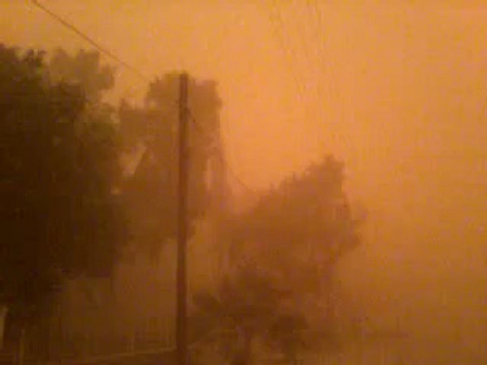 ceylanpınar 29.05.2012 saat:16:00 toz bulutunun geldiği an
